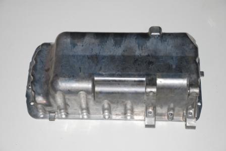 אגן שמן  פגו / סיטרואן  עם  2 חורים 